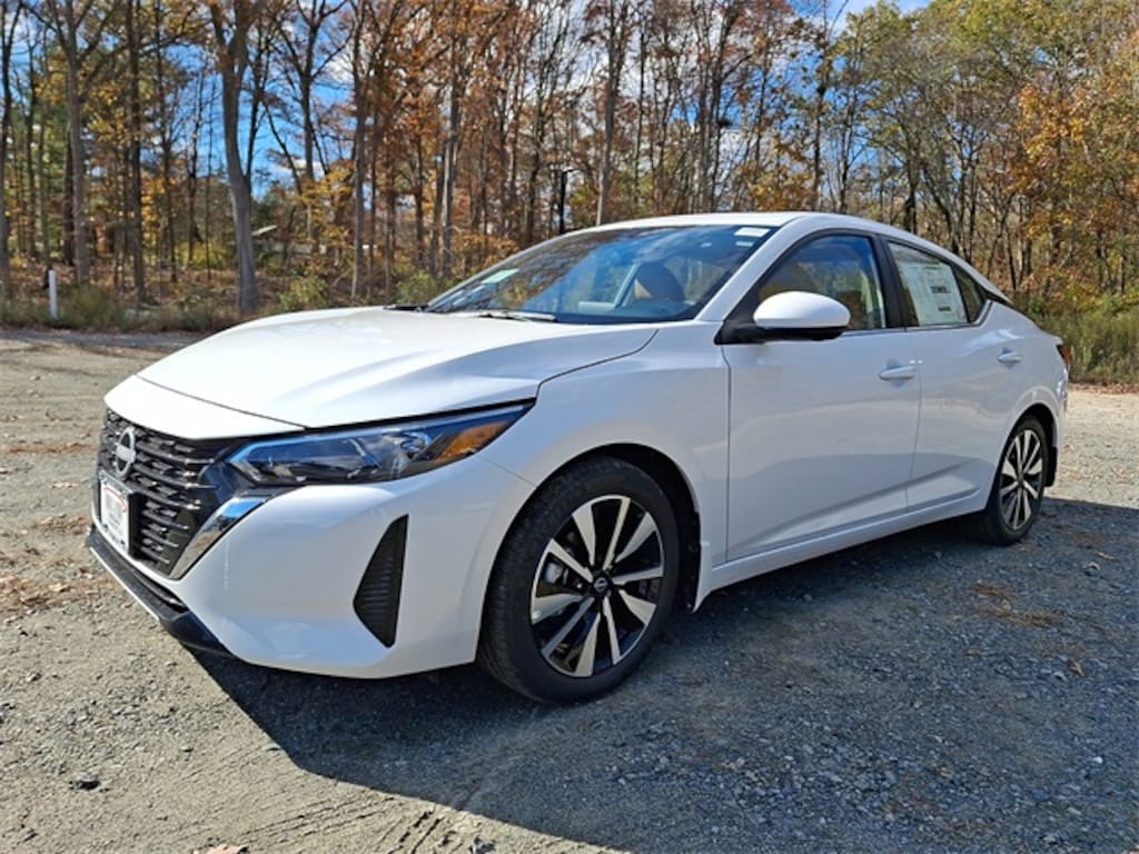 New 2025 Nissan Sentra SV Sedan