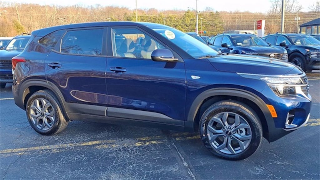 Used 2026 Kia Seltos LX SUV