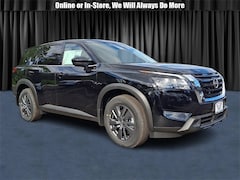 2025 Nissan Pathfinder S SUV