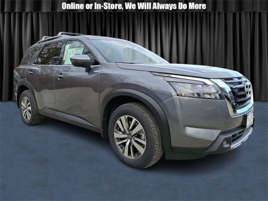 New 2025 Nissan Pathfinder SL SUV