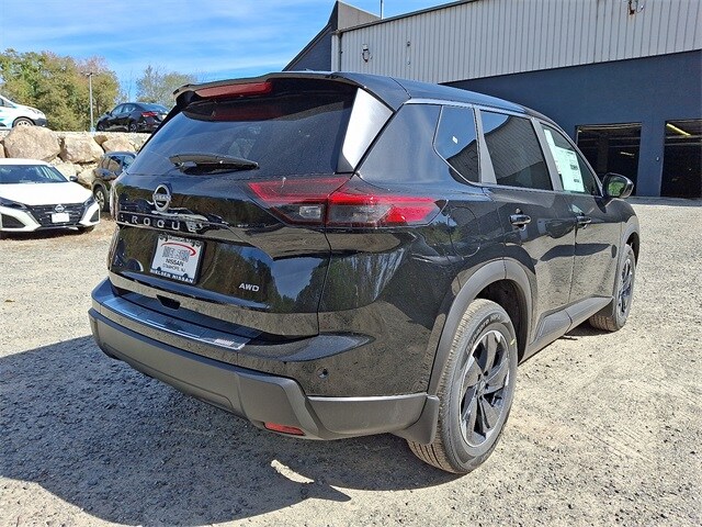 2026 Nissan Rogue SV photo 4