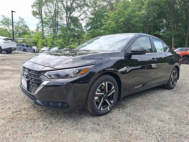 2025 Nissan Sentra SV photo 2