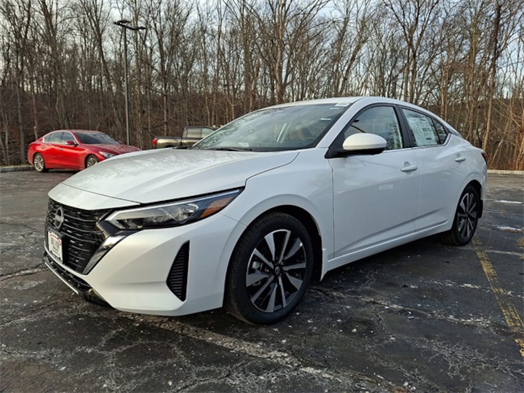 New 2025 Nissan Sentra SV Sedan