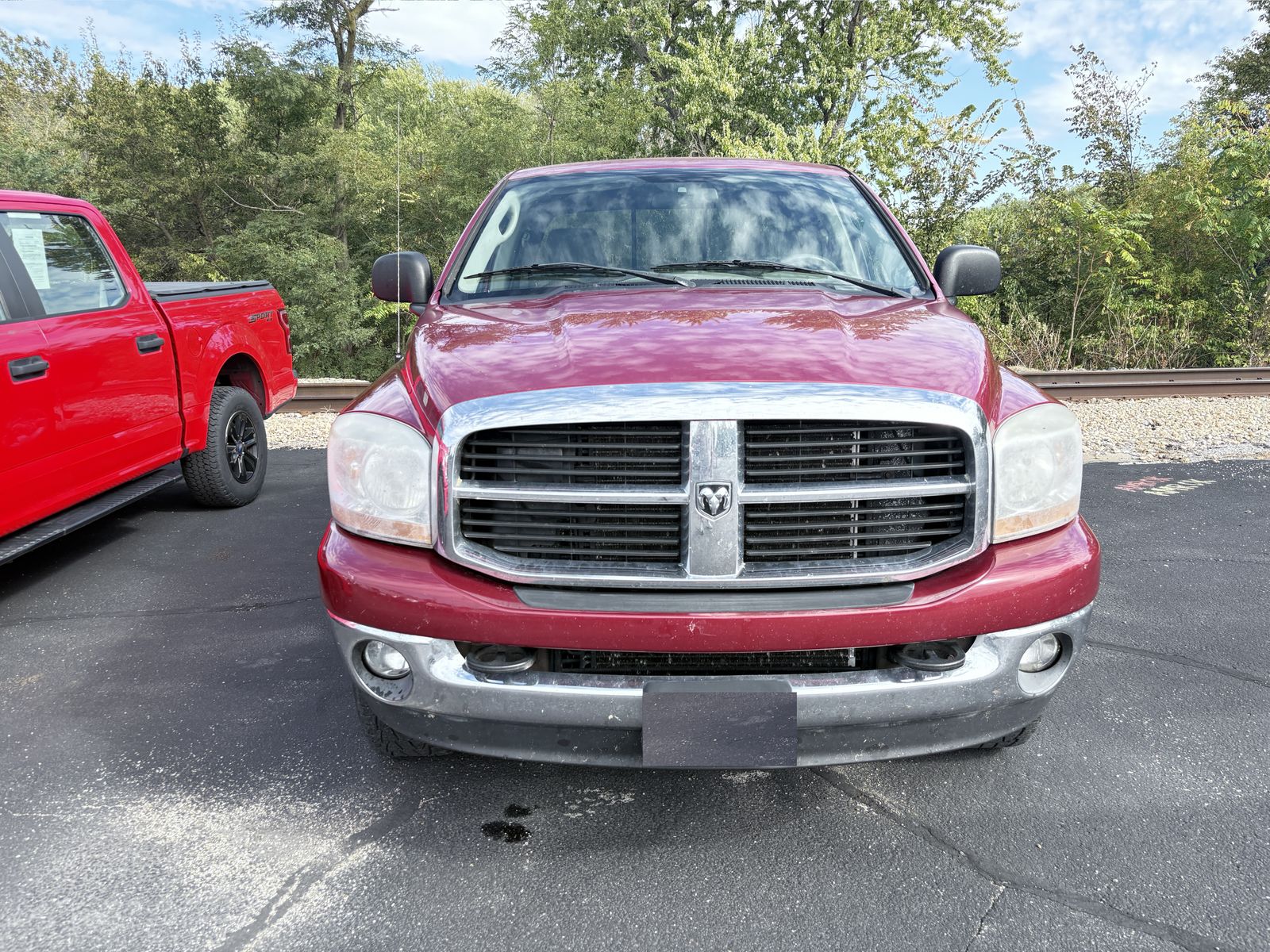 2006 Dodge Ram SLT photo 2