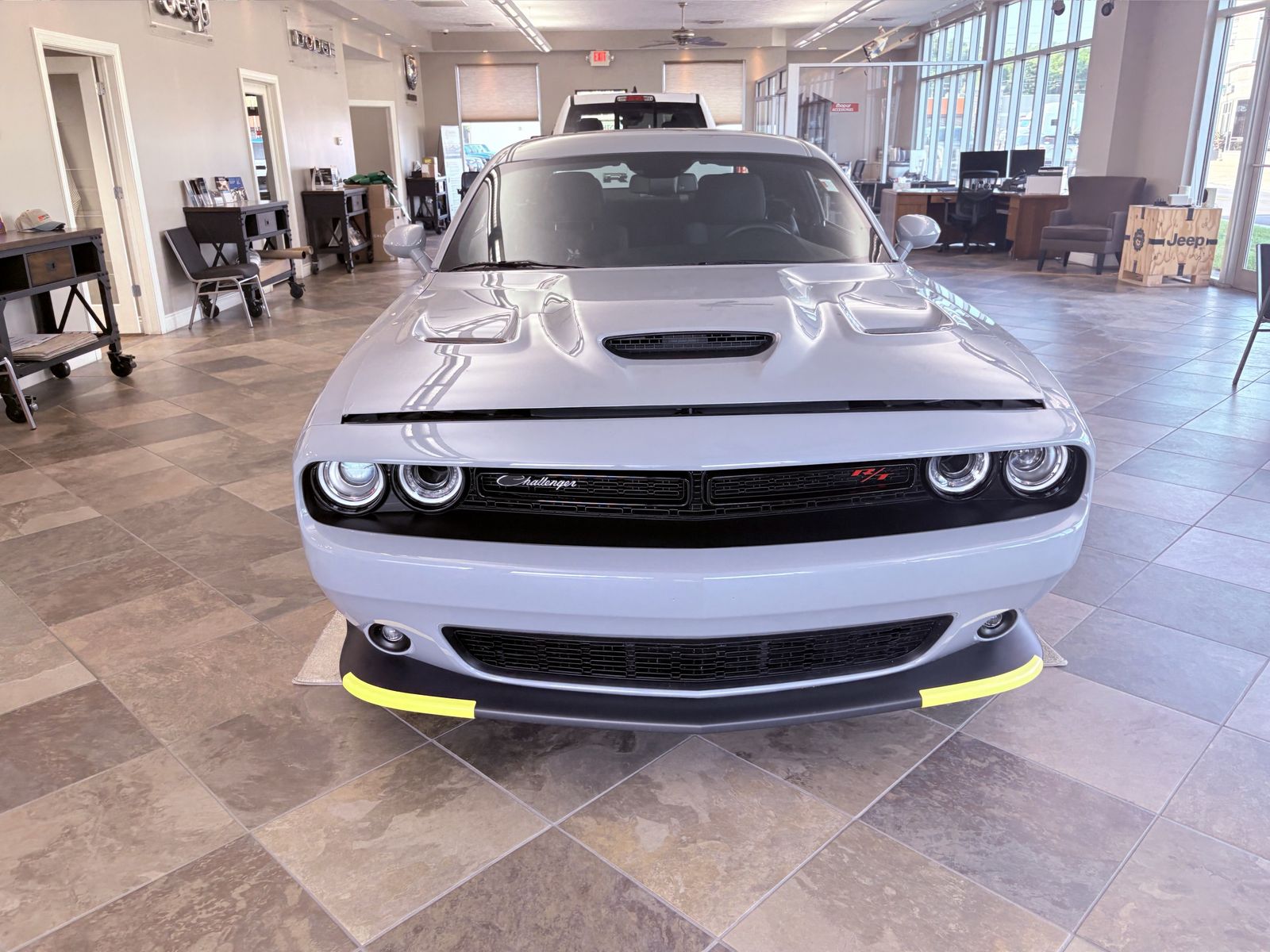 2022 Dodge Challenger R/T Scat Pack photo 3