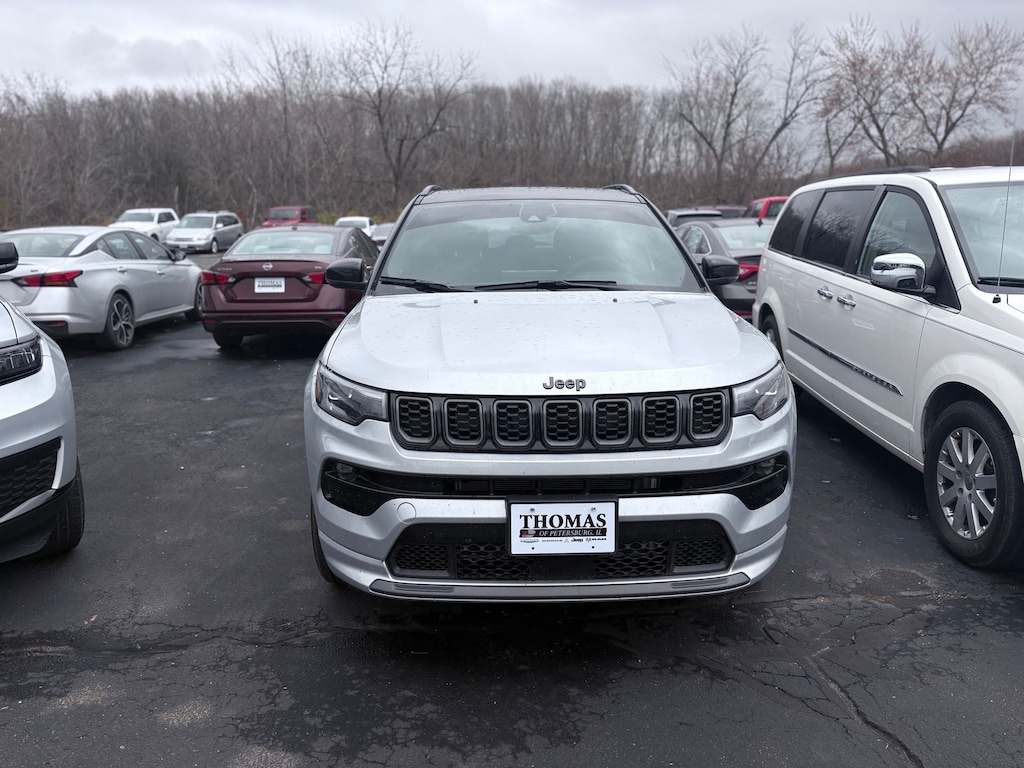 Used 2024 Jeep Compass Latitude SUV