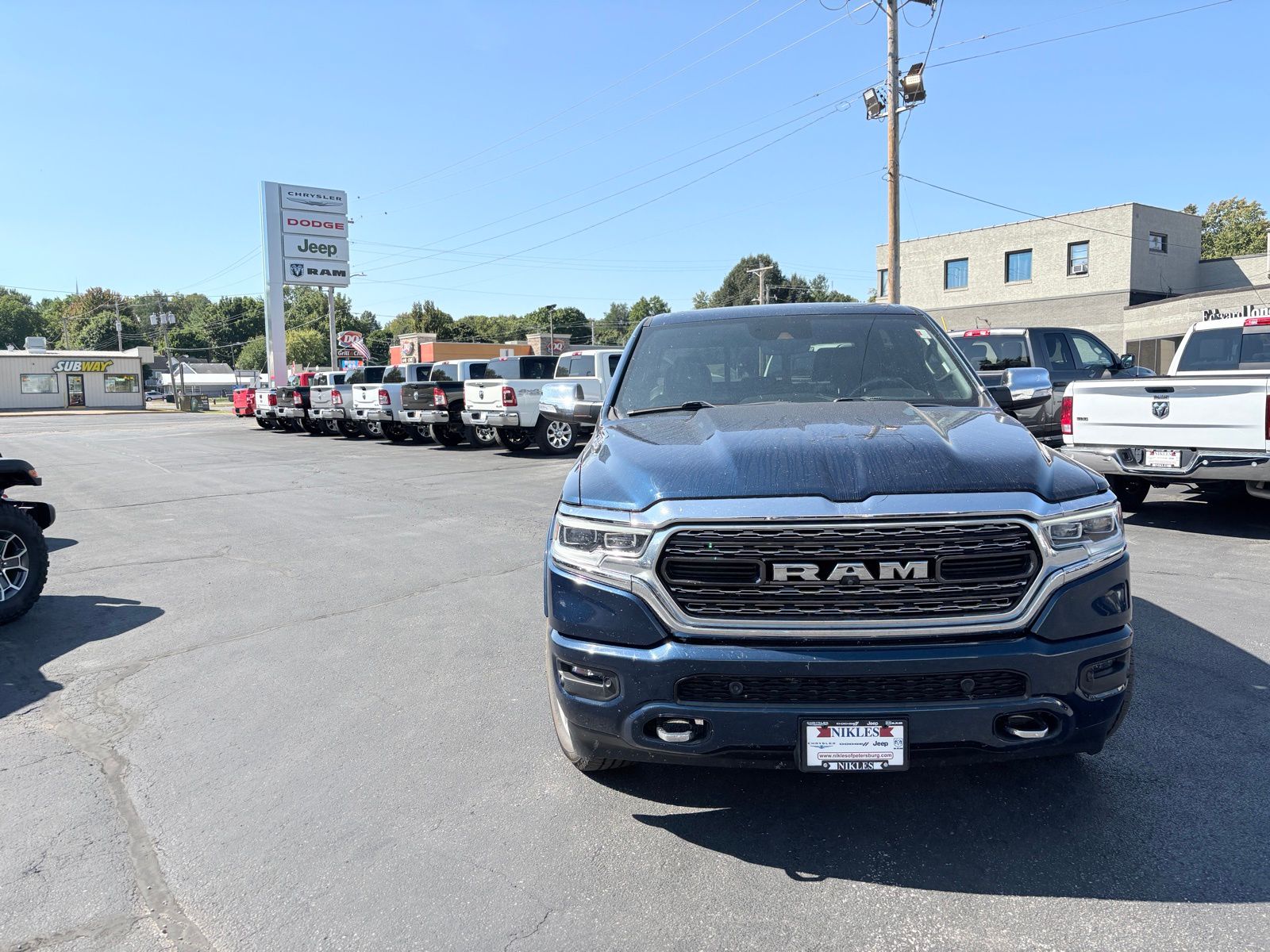 2019 Ram 1500 Limited photo 3