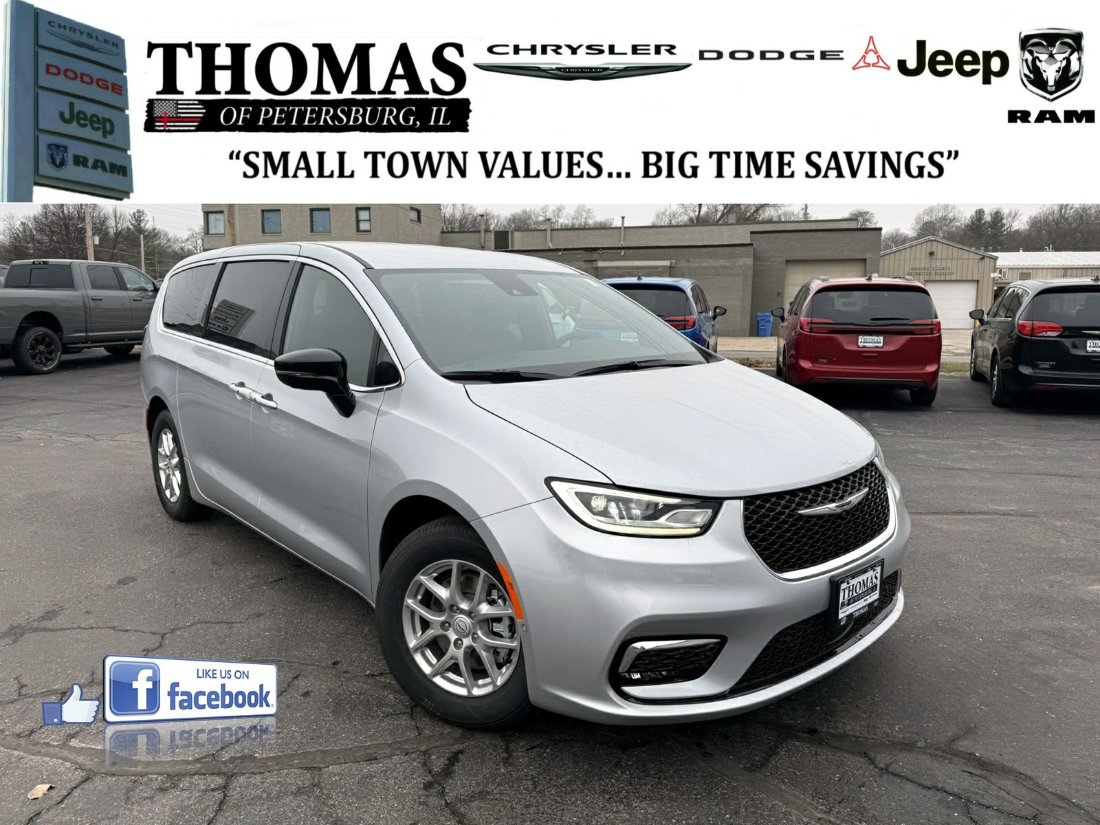 2026 Chrysler Pacifica Select's photo