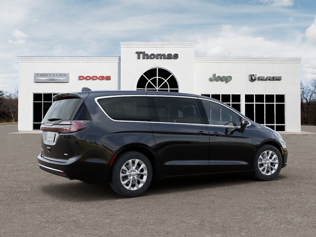 New 2026 Chrysler Pacifica SELECT AWD Passenger Van
