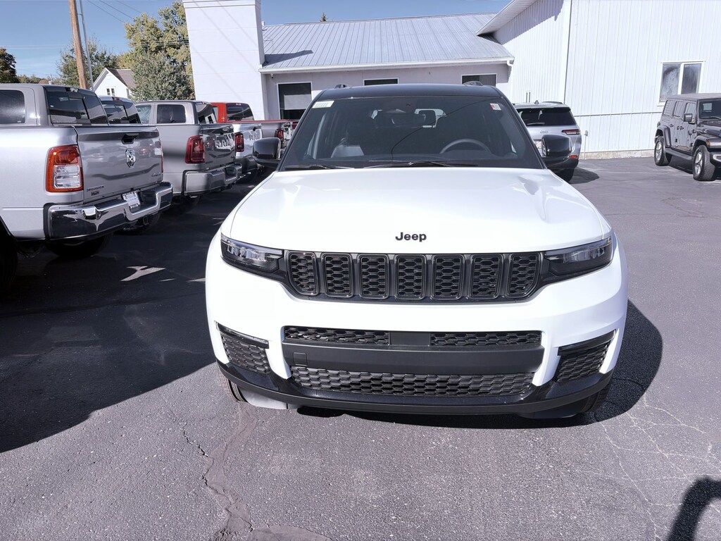 New 2025 Jeep Grand Cherokee L LIMITED 4X4 Sport Utility