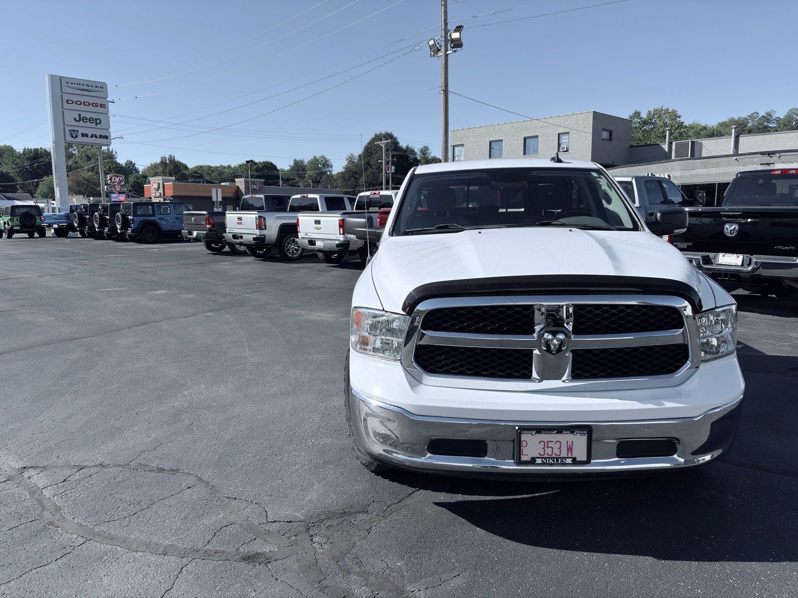 2020 Ram 1500 Classic SLT photo 2