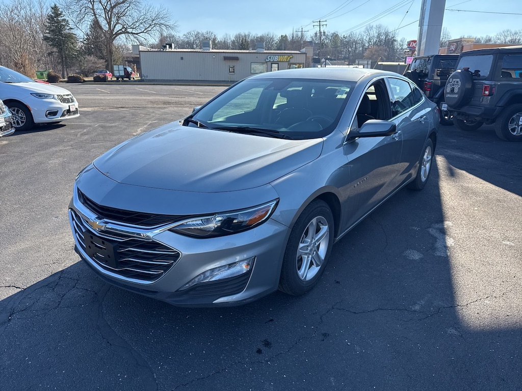 Used 2024 Chevrolet Malibu LT Sedan