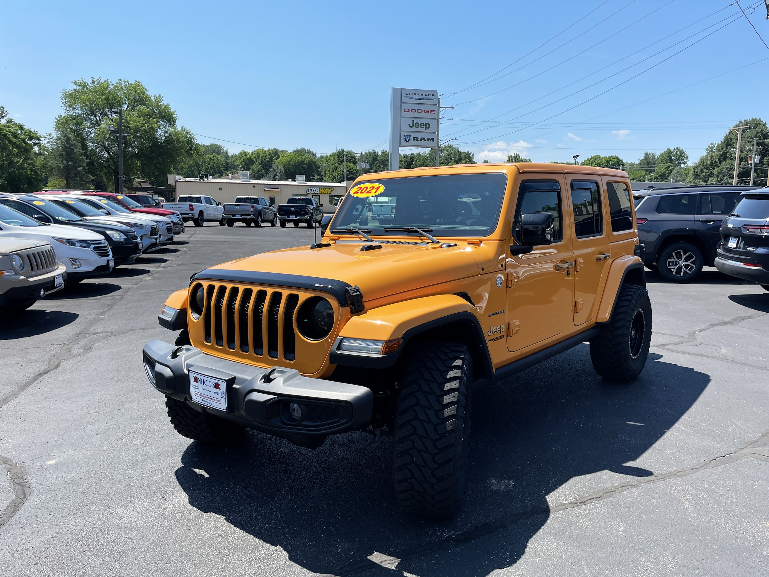 Used 2021 Jeep Wrangler Unlimited Sahara with VIN 1C4HJXEM4MW694165 for sale in Petersburg, IL