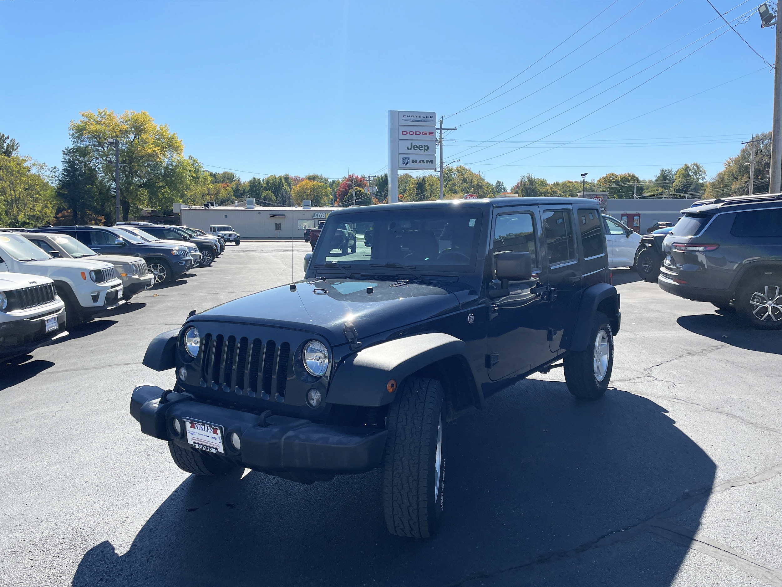 Used 2016 Jeep Wrangler Unlimited Sport S with VIN 1C4HJWDG0GL226249 for sale in Petersburg, IL