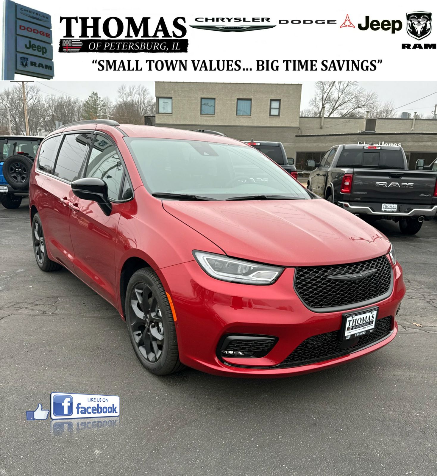 2026 Chrysler Pacifica Select's photo