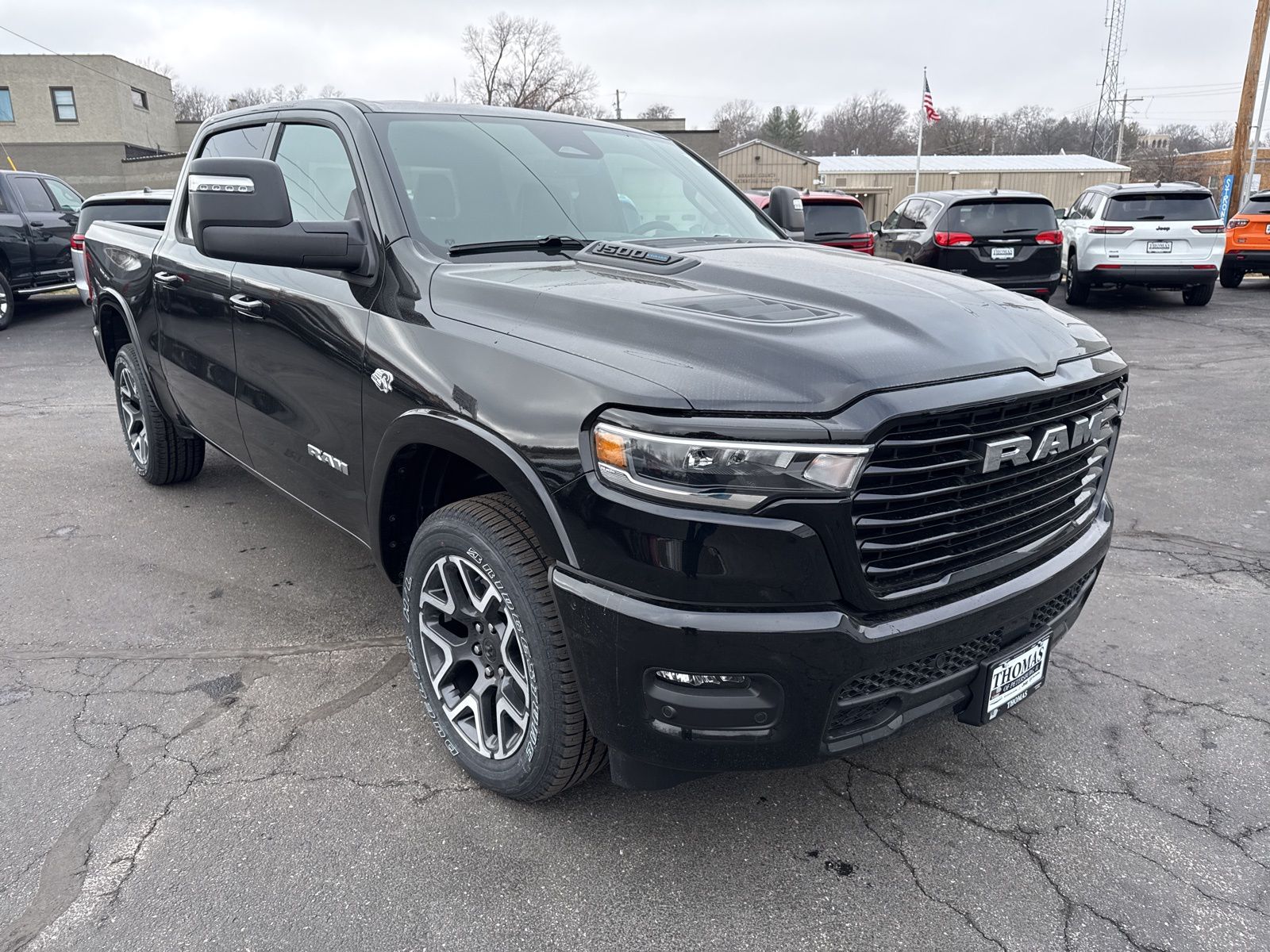 2026 RAM Ram 1500 Pickup Laramie's photo