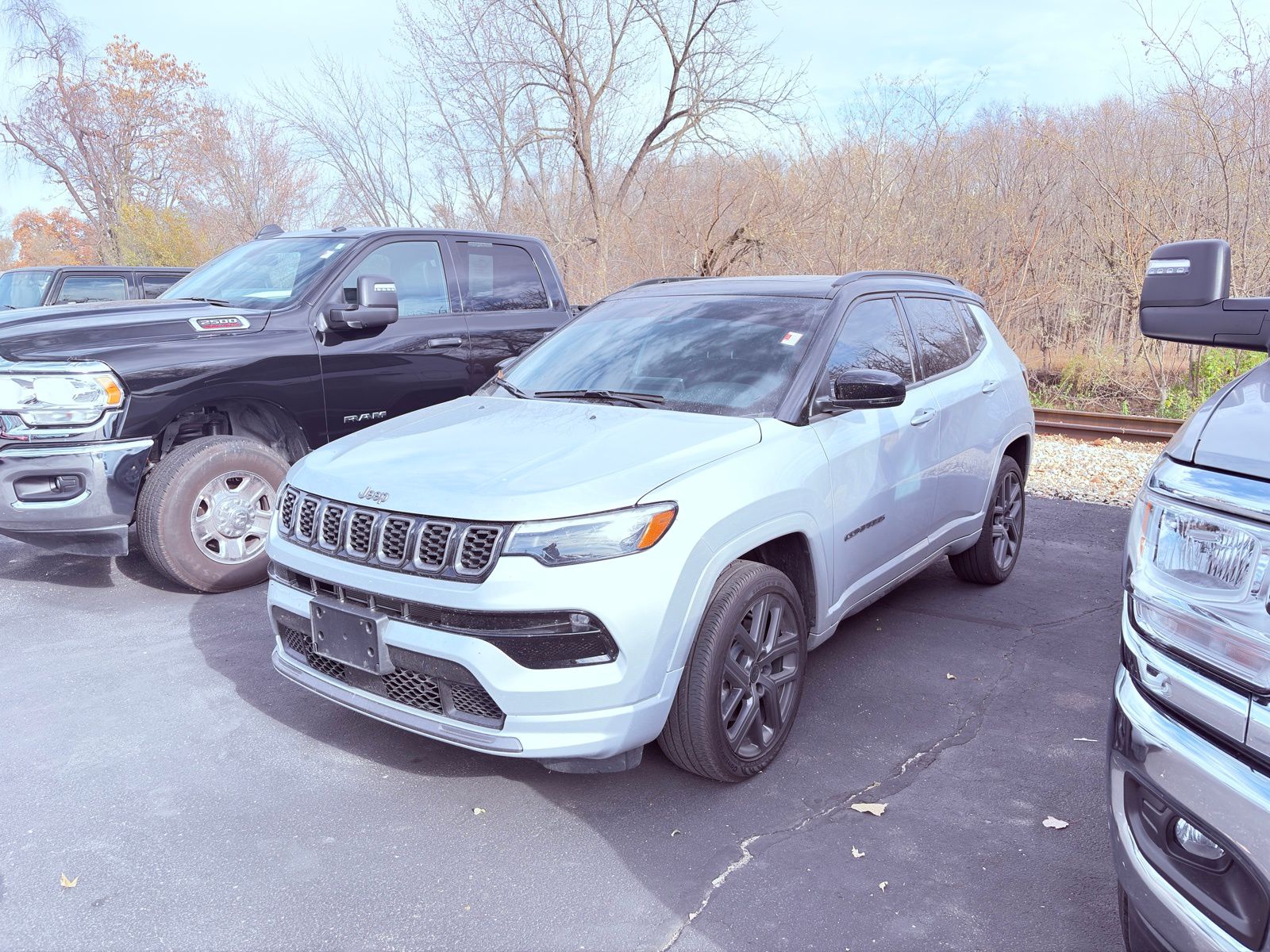 2025 Jeep Compass Limited photo 3