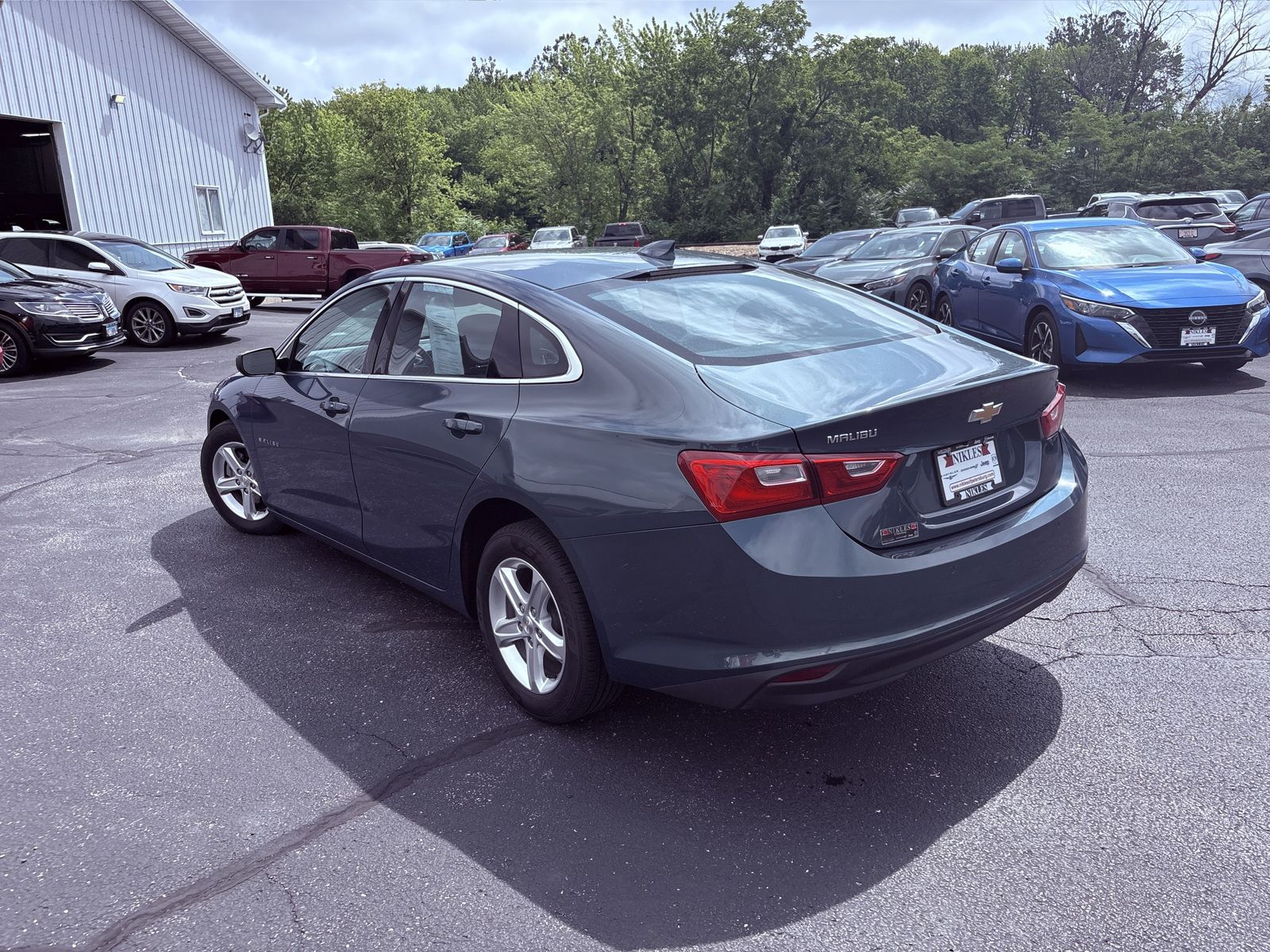 2024 Chevrolet Malibu 1LT photo 4