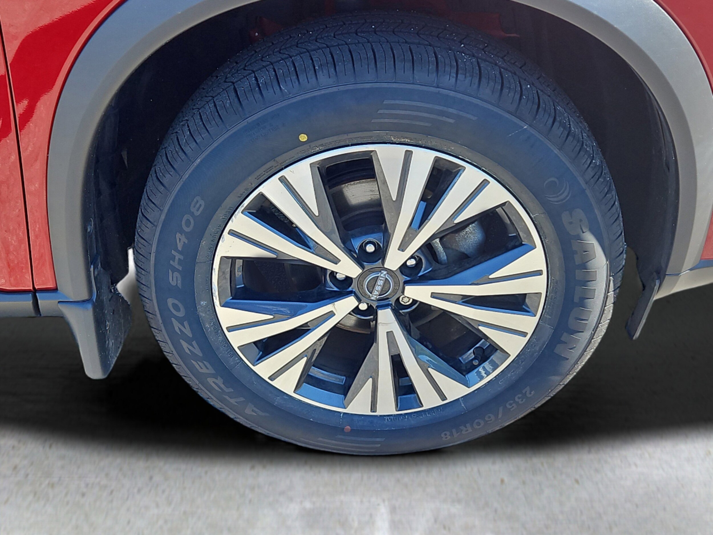 2023 Nissan Rogue SV photo 3