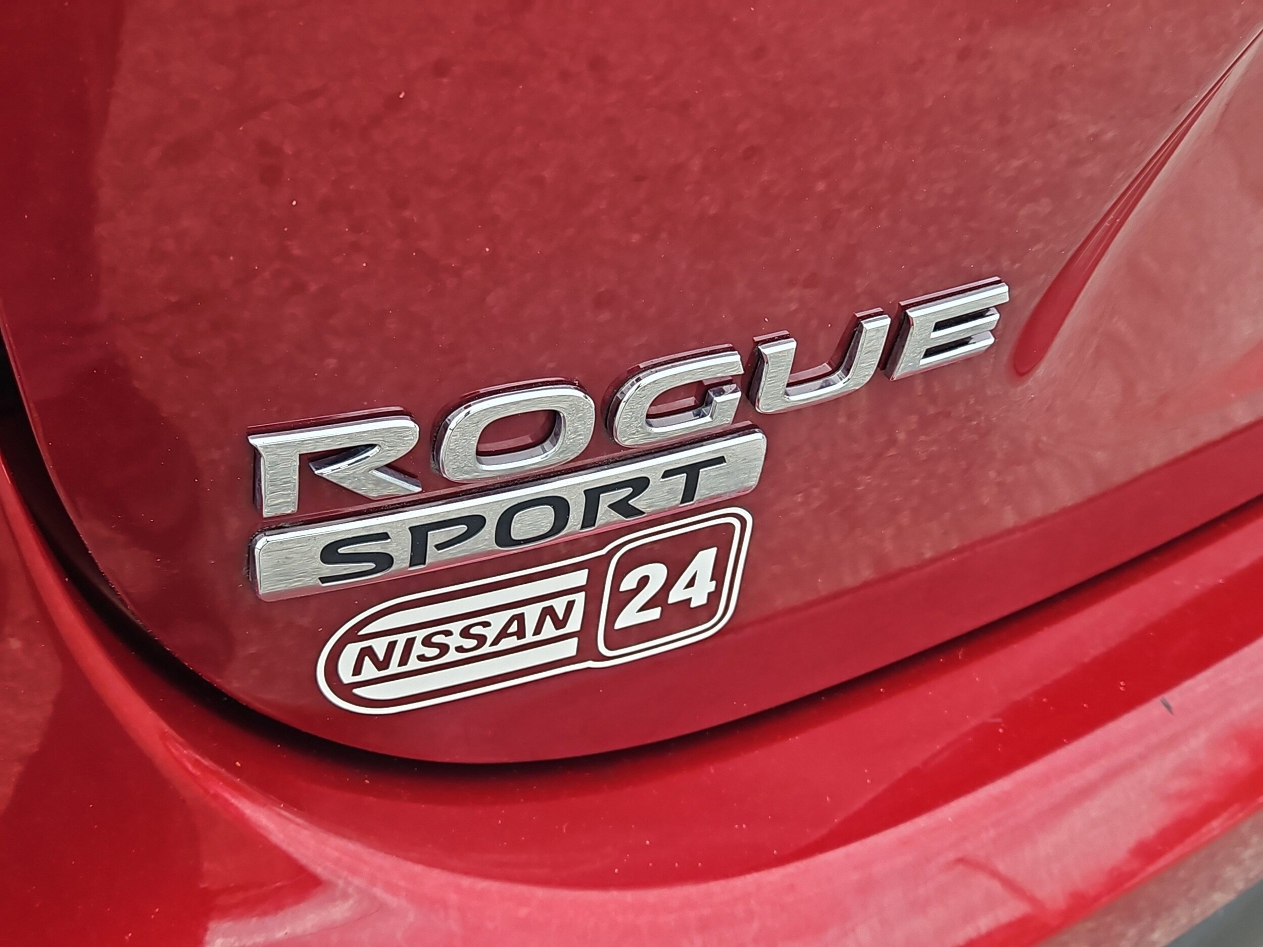 2020 Nissan Rogue Sport S photo 4