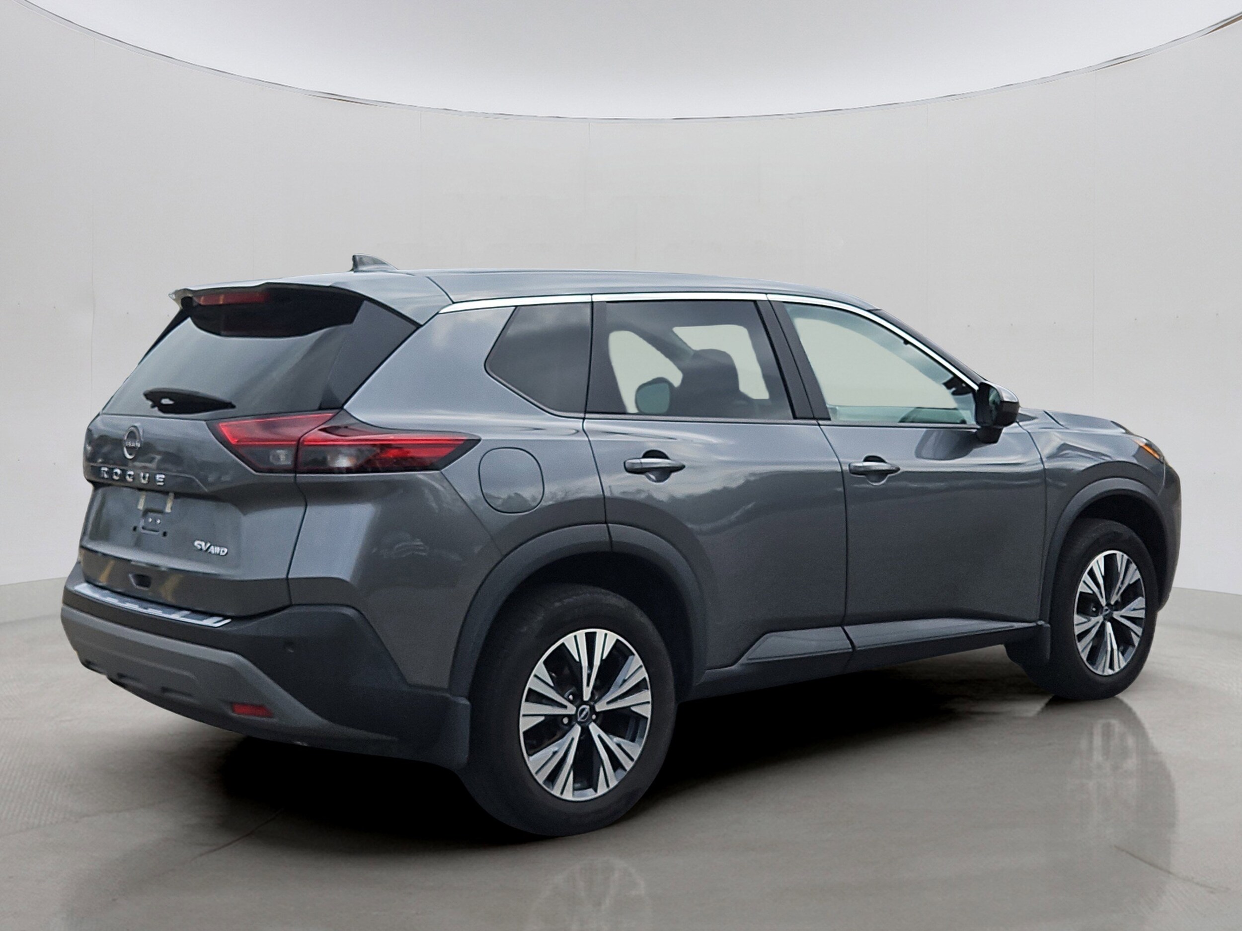 2023 Nissan Rogue SV photo 3