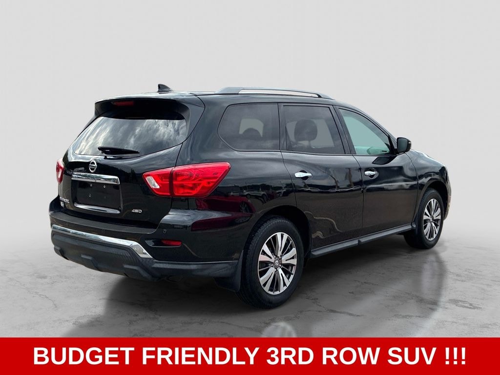 Used 2020 Nissan Pathfinder S SUV