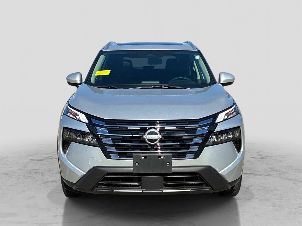 Used 2024 Nissan Rogue SV SUV