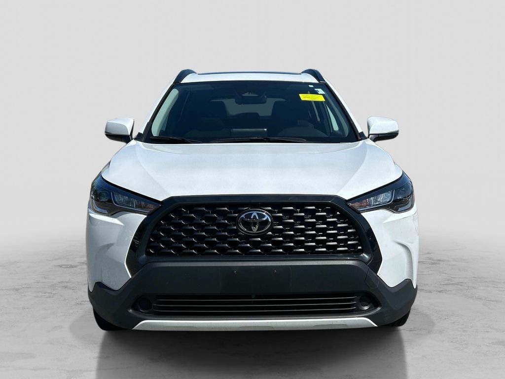 Used 2024 Toyota Corolla Cross LE SUV