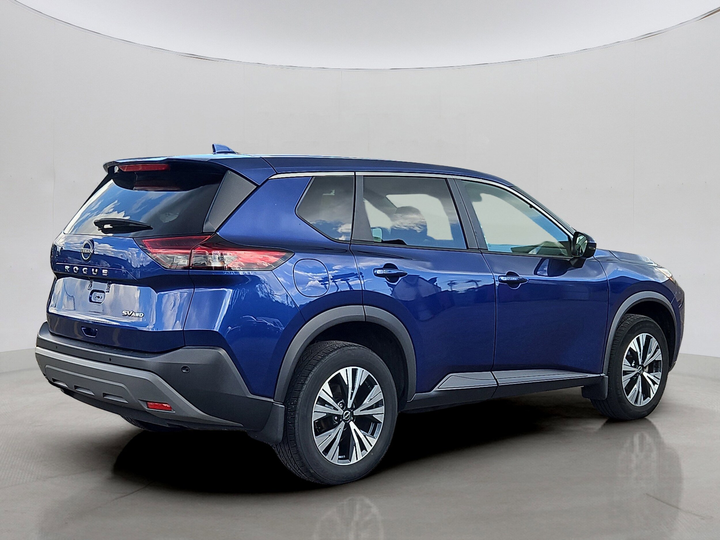 2022 Nissan Rogue SV photo 3