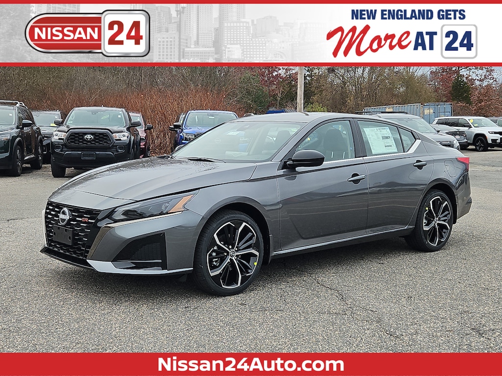 New 2025 Nissan Altima SR AWD