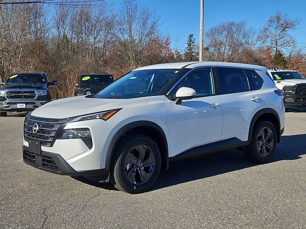 New 2026 Nissan Rogue SV