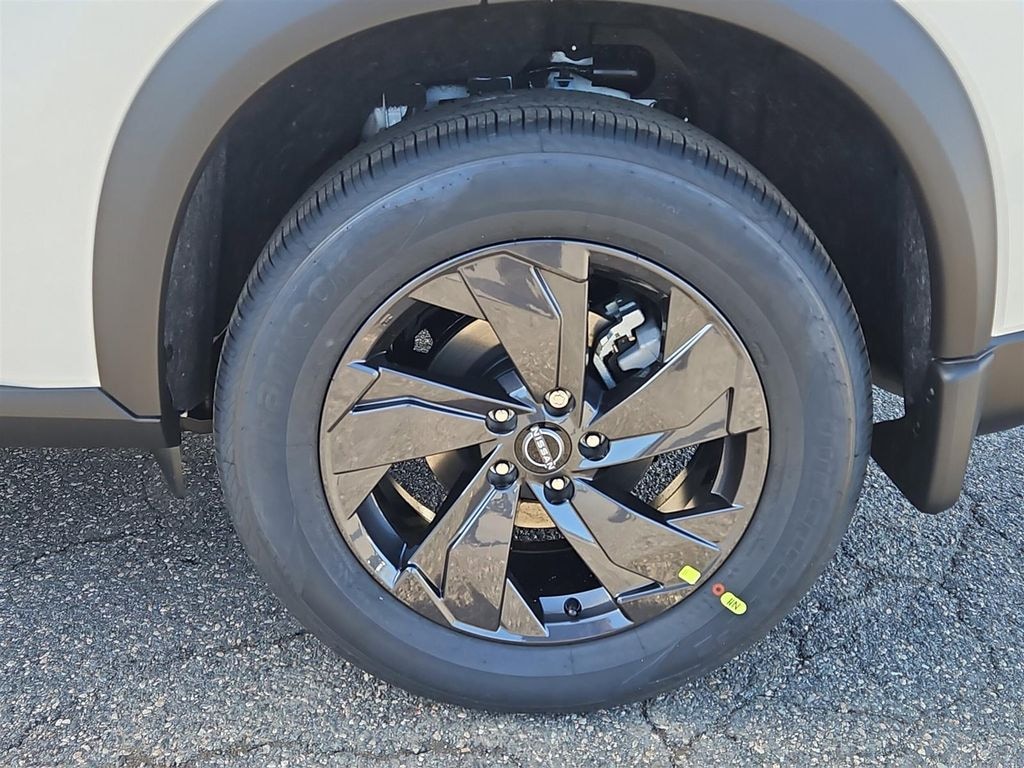 New 2026 Nissan Rogue SV SUV