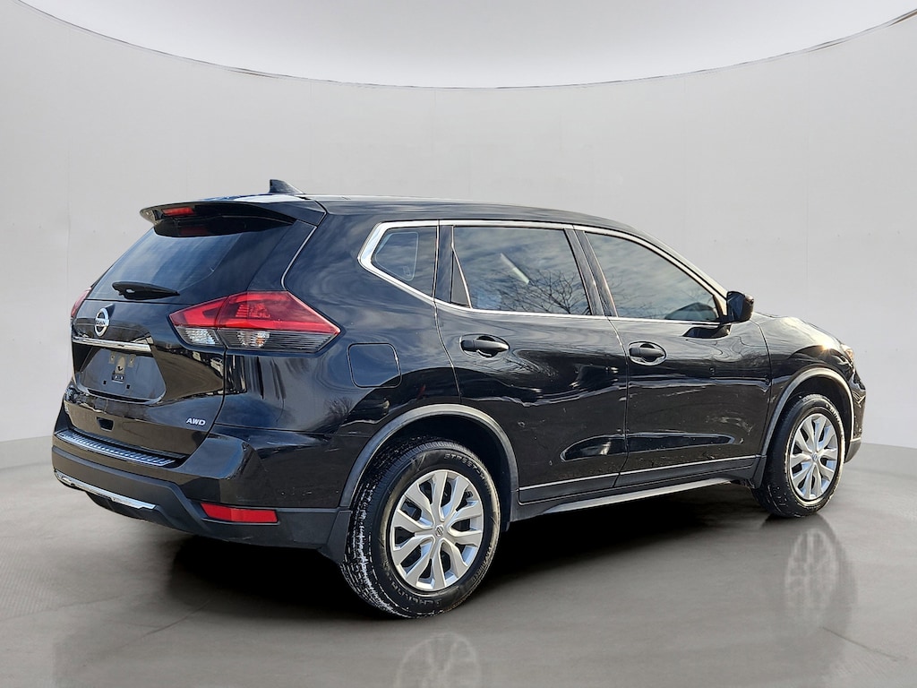 Used 2018 Nissan Rogue S SUV