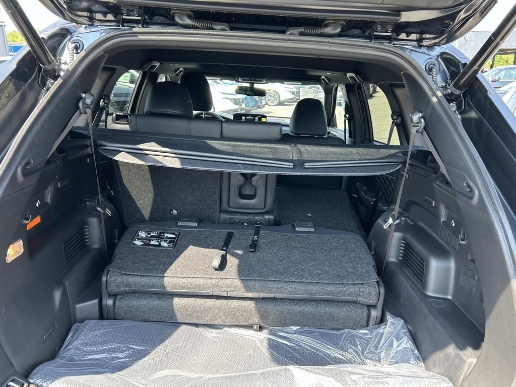 New 2026 Nissan Rogue Plug-In Hybrid Platinum SUV