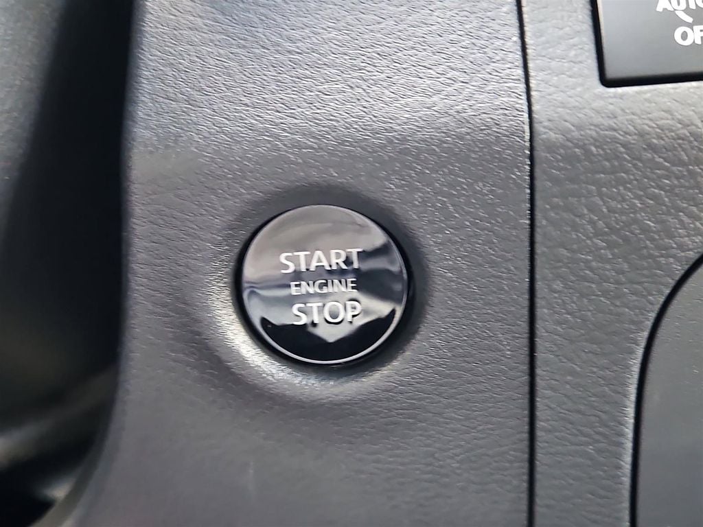 2026 Nissan Frontier SV - Photo 10
