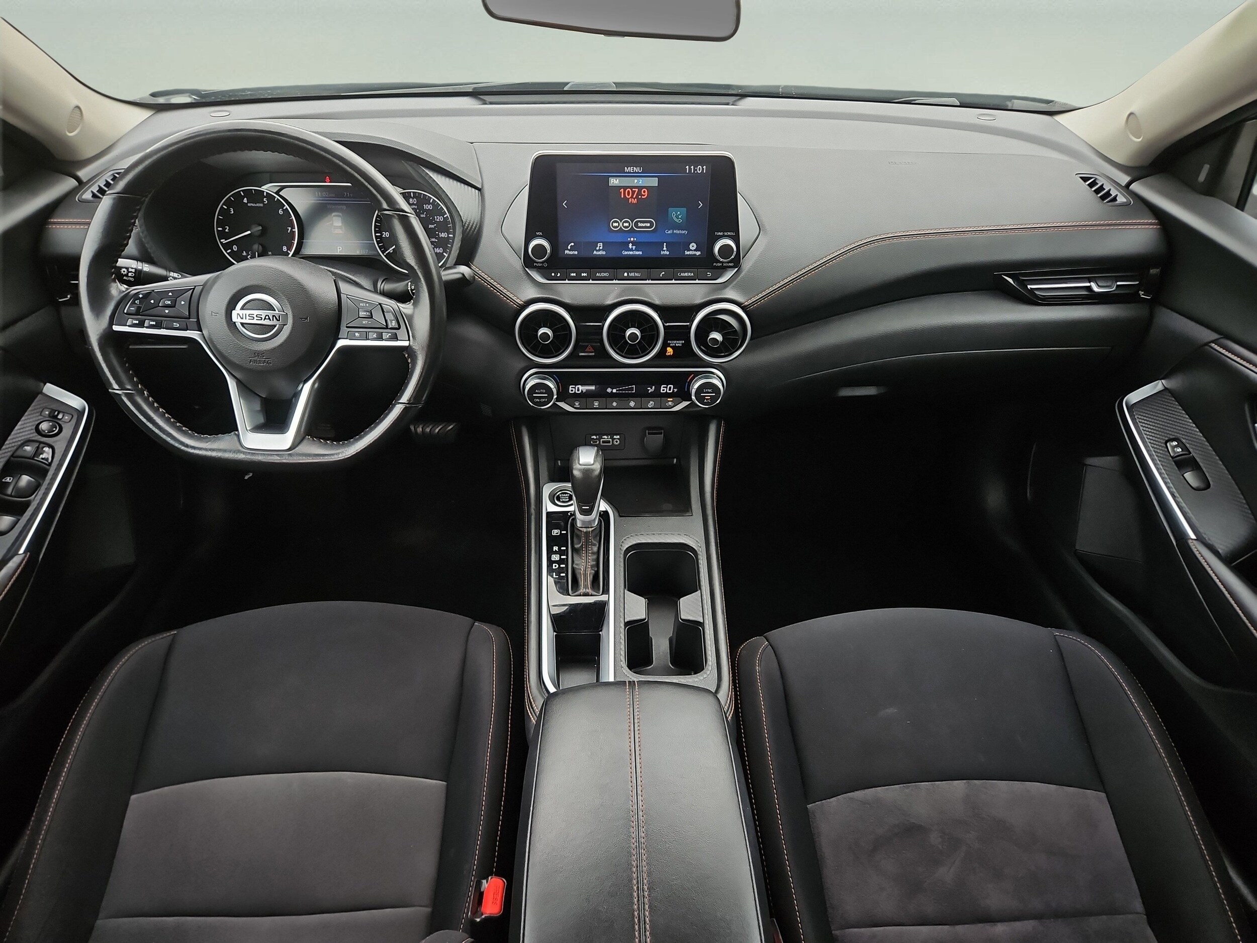 2021 Nissan Sentra SR photo 2