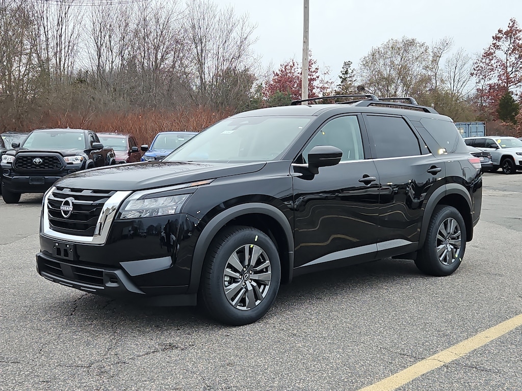 New 2025 Nissan Pathfinder SV 4WD