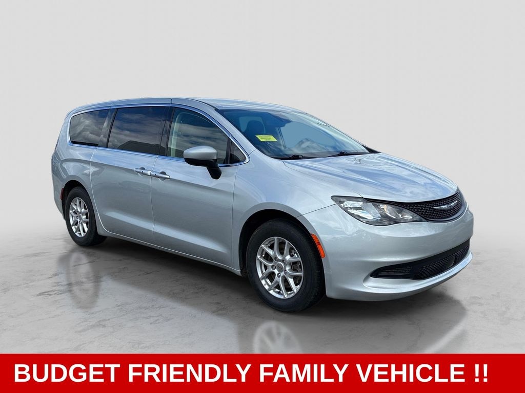 Used 2023 Chrysler Voyager LX Minivan/Van