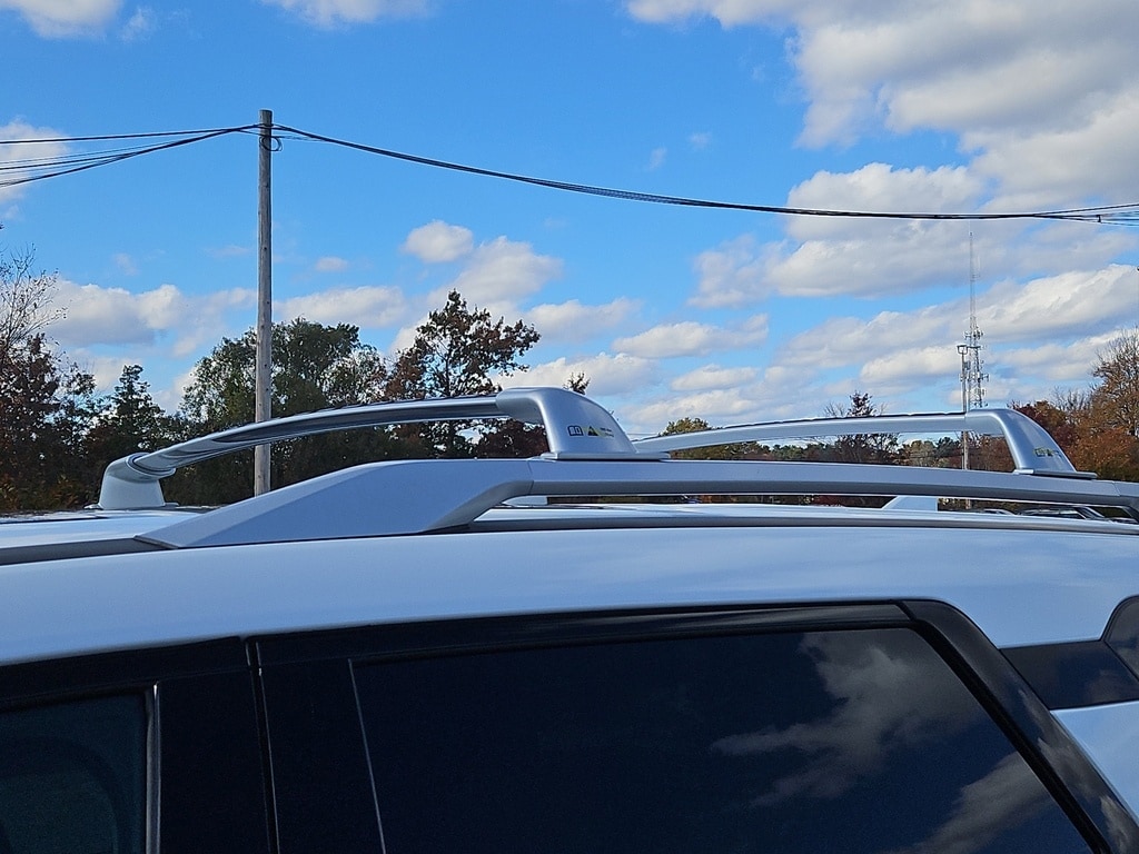 New 2025 Nissan Pathfinder Platinum 4WD SUV