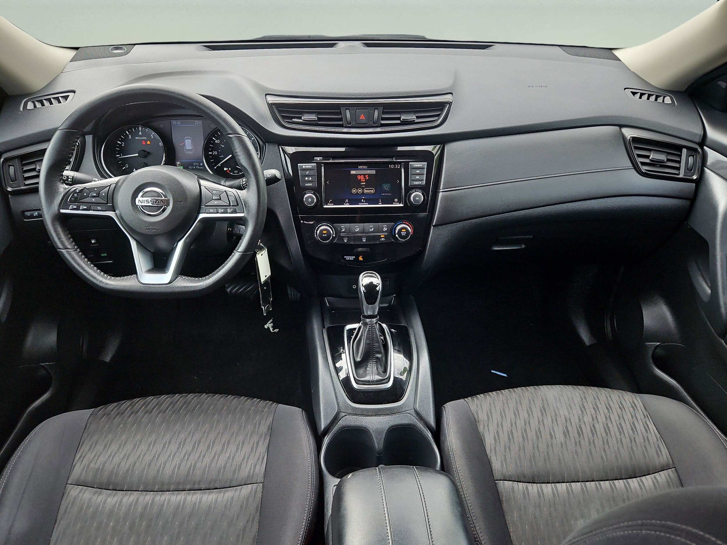 2020 Nissan Rogue S photo 2
