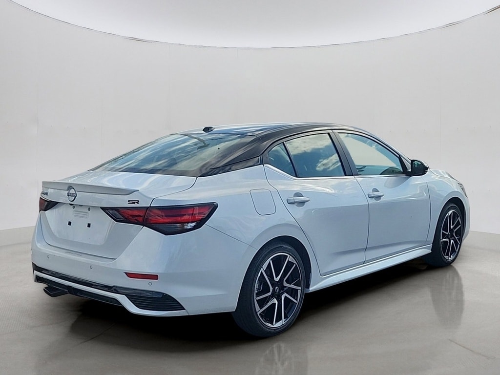 New 2025 Nissan Sentra SR Sedan