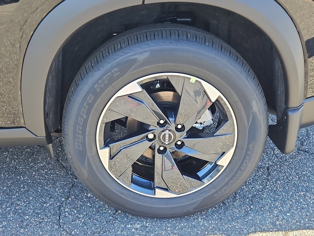 New 2026 Nissan Rogue SV