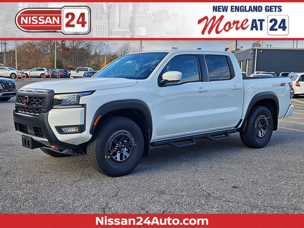 2026 Nissan Frontier PRO-4X's photo