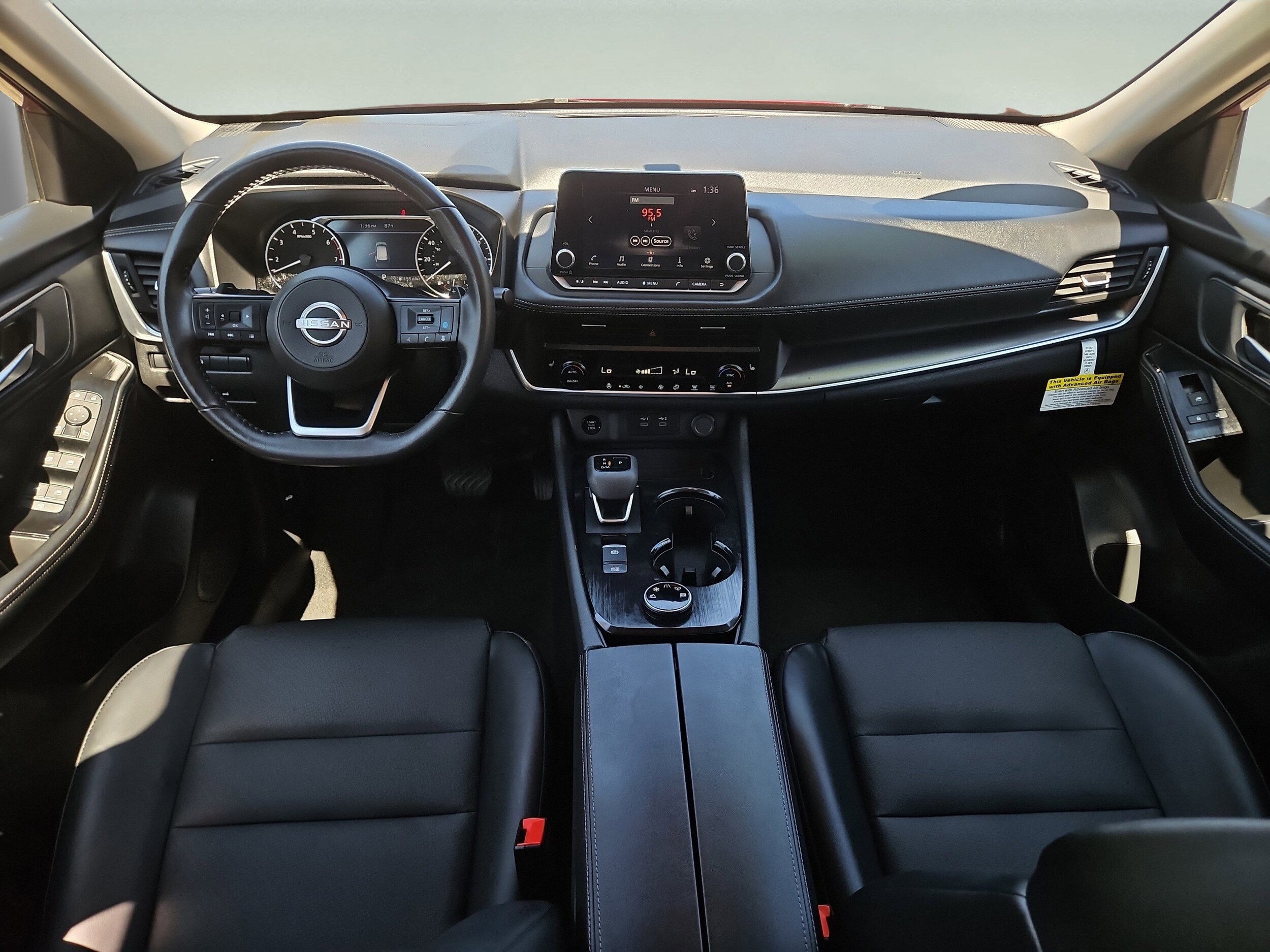 2024 Nissan Rogue SV photo 2