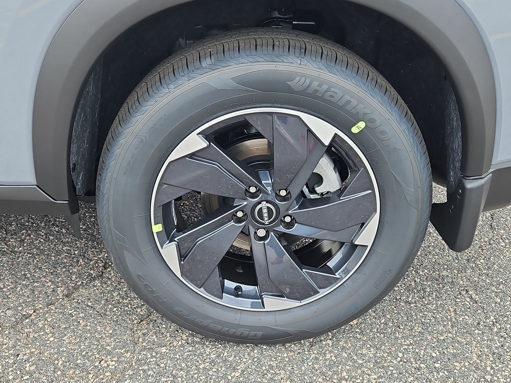 New 2026 Nissan Rogue SV