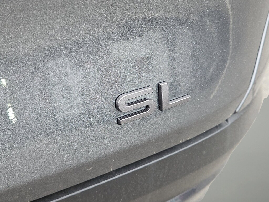 2025 Nissan Murano SL photo 2