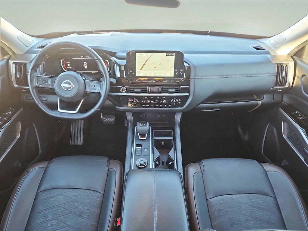 Used 2024 Nissan Pathfinder Platinum SUV