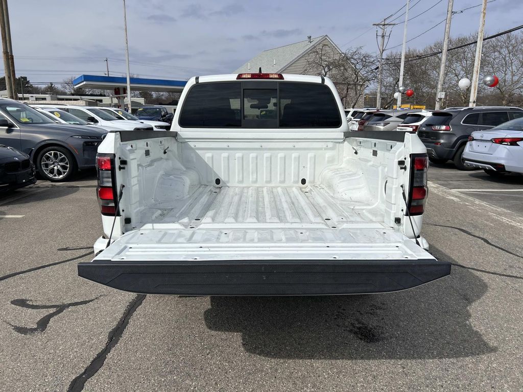 2022 Nissan Frontier PRO-4X - Photo 13