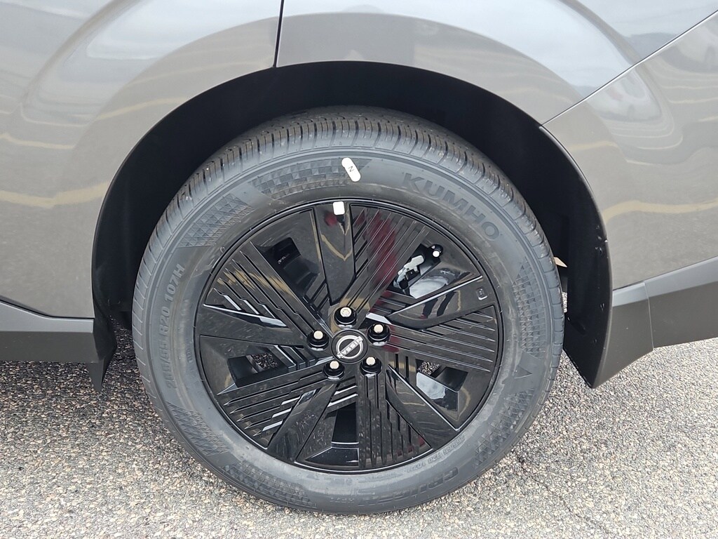 2026 Nissan Murano SV photo 2