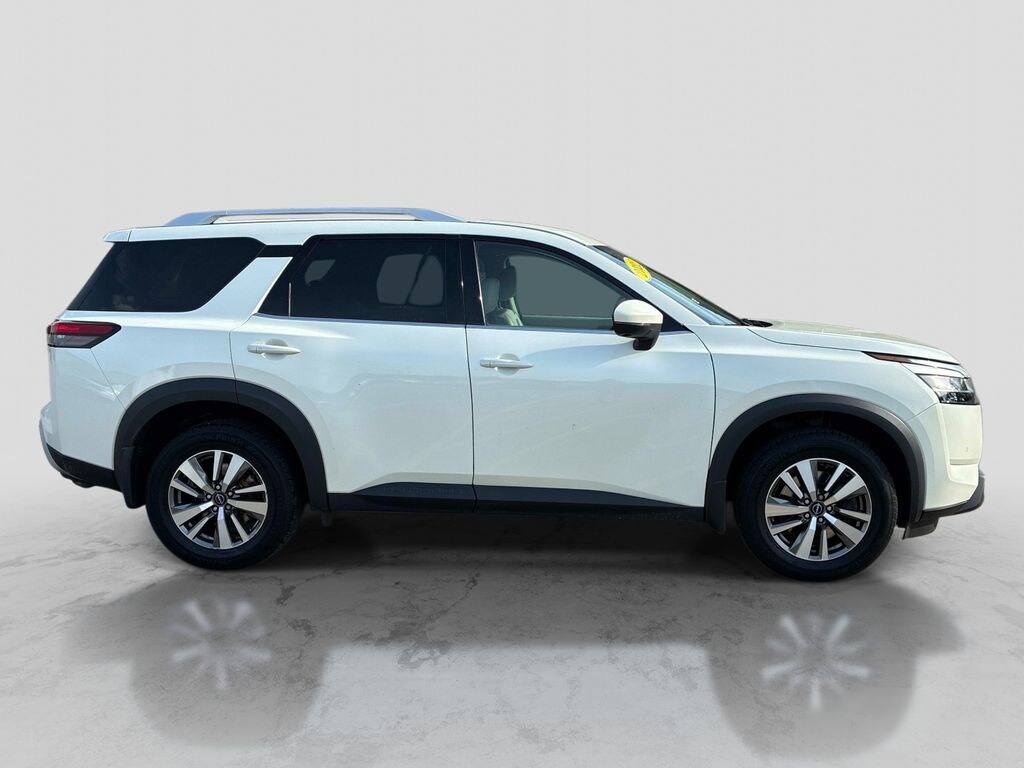 Certified 2022 Nissan Pathfinder SL SUV